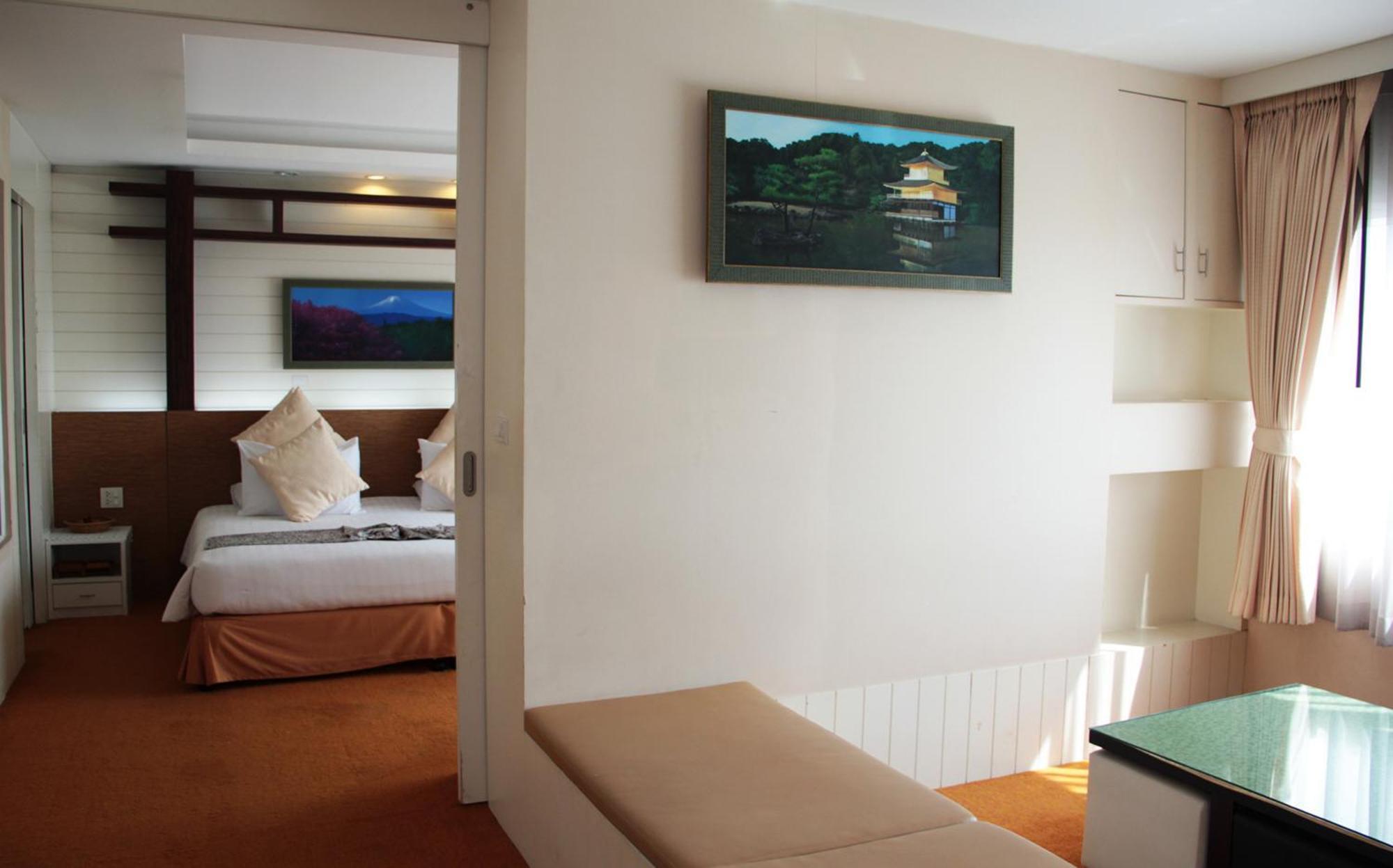 V Verve Service Apartment Hotel Chachoengsao Zimmer foto